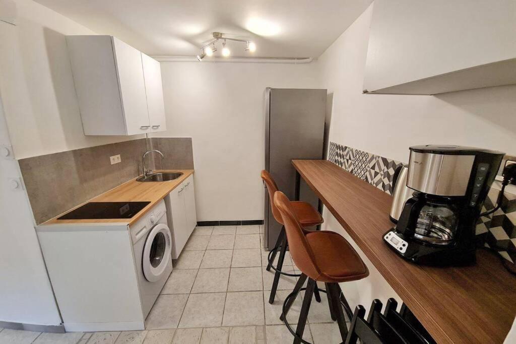 Gregbnb - T2 Design 42M2 - Toulon Est - Wifi Fibre - N5 Luaran gambar